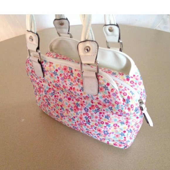 Rosetti Floral Multi-color Shoulder Bag - Picture 6 of 8